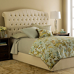 Кровать двуспальная бежевая с основанием из массива дуба с мягким изголовьем Flax Beds варинант исполнения - 1 | Loft Concept в Краснодаре