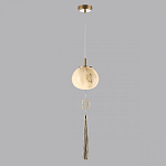 Подвесной светильник с шарообразным плафоном из белого стекла с подвеской из камня и кисточкой Agatelle варинант исполнения - 4 | Loft Concept в Краснодаре