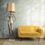 Лампа MANNEQUIN LAMP с абажуром руки на талии варинант исполнения - 6 | Loft Concept в Краснодаре