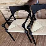Стул дизайнерский с плетеным сидением Kronos Dining Chair Black варинант исполнения - 2 | Loft Concept в Краснодаре