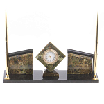 Настольный канцелярский набор из змеевика и офиокальцита с визитницами и часами Successful Leader варинант исполнения - 1 | Loft Concept в Краснодаре