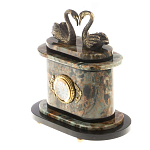 Часы настольные из натурального камня с декором в виде двух лебедей Swans Stone Clock варинант исполнения - 2 | Loft Concept в Краснодаре