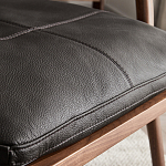 Кресло c каркасом из массива дерева и мягкой кожаной обивкой Walnut Armchair варинант исполнения - 7 | Loft Concept в Краснодаре