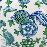 Ваза с зелено-голубым цветочным узором на белом фоне 47 см Blue & White Ornament варинант исполнения - 2 | Loft Concept в Краснодаре