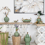 Кувшин зеленого цвета из фарфора с бронзовой крышкой и изогнутой ручкой Eden Garden porcelain and bronze варинант исполнения - 3 | Loft Concept в Краснодаре