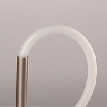 Настольная лампа белым изогнутым плафоном на круглой подставке Luke Lampco Tracer Lamp варинант исполнения - 9 | Loft Concept в Краснодаре