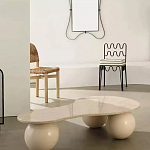 Дизайнерский журнальный стол с изогнутой столешницей на круглых ножках Rigilyr варинант исполнения - 2 | Loft Concept в Краснодаре