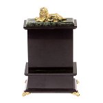 Часы настольные с декором в виде льва из натурального камня Нефрит Lion Stone Clock варинант исполнения - 4 | Loft Concept в Краснодаре