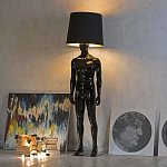 Лампа MALE MANNEQUIN LAMP с абажуром открытый позинг варинант исполнения - 3 | Loft Concept в Краснодаре