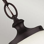 Подвесной светильник с белым стеклянным плафоном в форме шара на цепи Feiss варинант исполнения - 4 | Loft Concept в Краснодаре