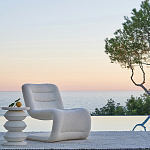 Кресло изогнутое с обивкой из ткани букле Smooth Bend Boucle Chair варинант исполнения - 6 | Loft Concept в Краснодаре