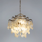 Люстра подвесная с белыми перламутровыми подвесками и изогнутыми золотистыми элементами Диаметр 50 см SHELL Chandelier варинант исполнения - 2 | Loft Concept в Краснодаре
